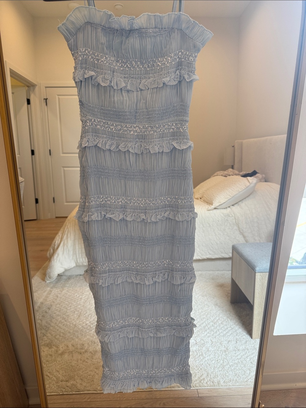 Hello Molly Ruffle Dress - Picture 2 of 4